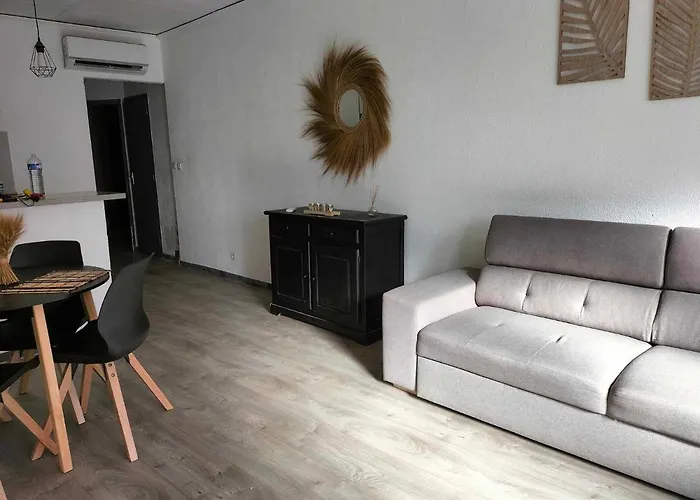 Appartement Climatise Avec Patio *